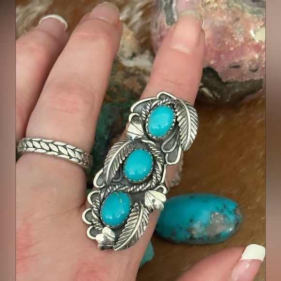 Kingman turquoise long statement southwestern sterling silver ring - Picture 10 of 10